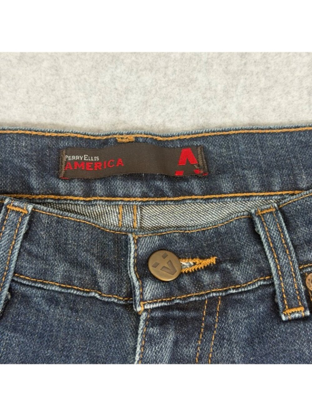 Perry Ellis America Men's 36x32 Dark Wash Straight Leg Denim Jeans - Picture 4 of 11